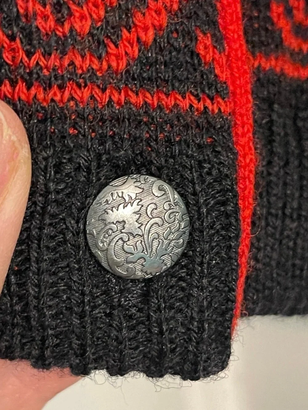 Pendleton Vintage 70’s-80’s Red & Black Button 100% Virgin Wool Cardigan-Large